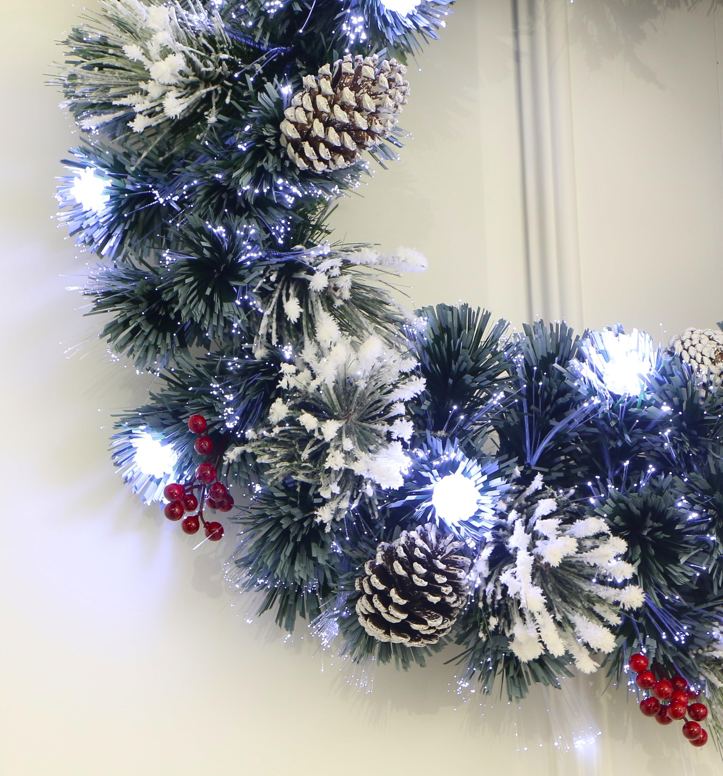 Frosted White Pine Fiber Optic Christmas Wreath