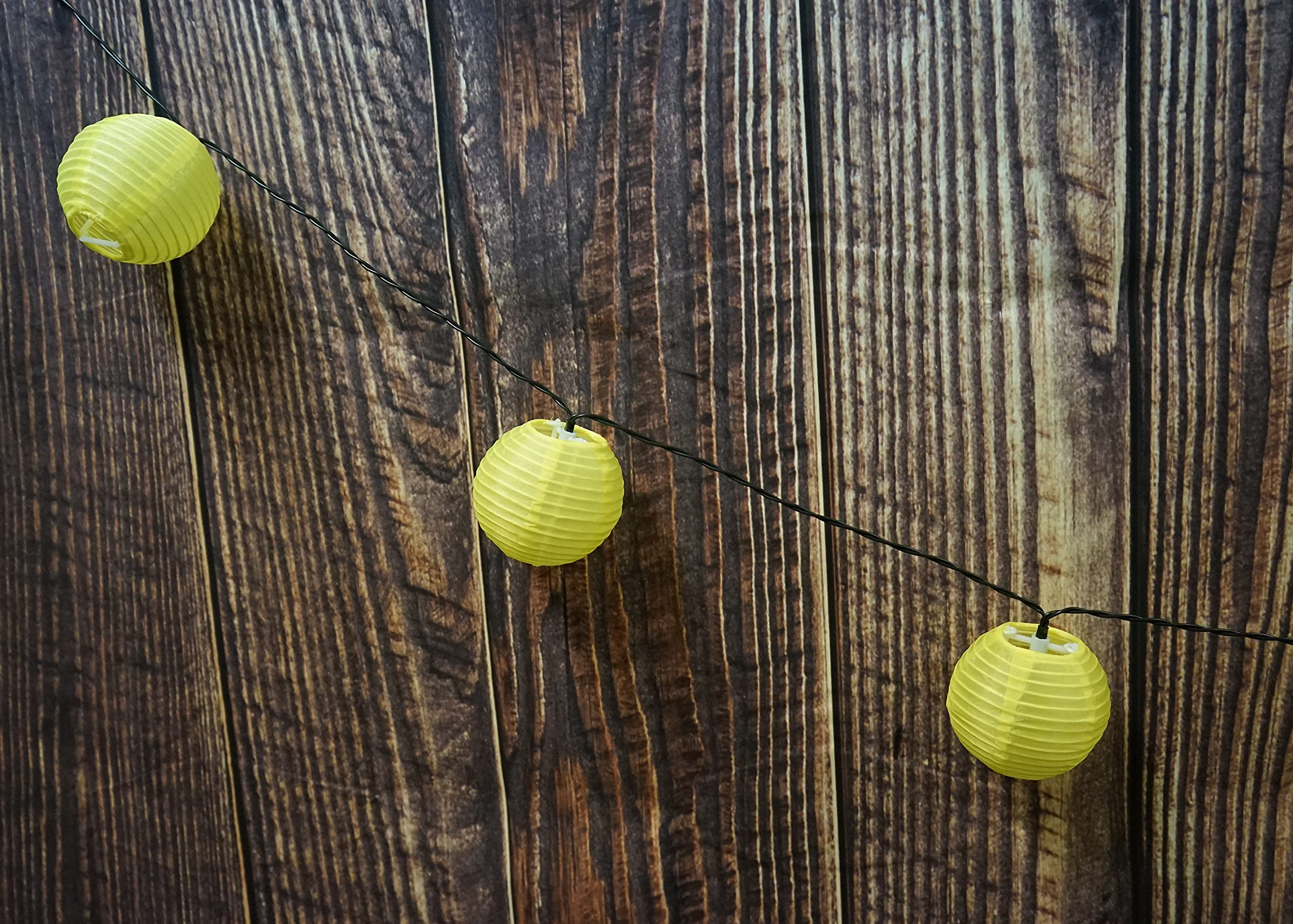 Solar Power Waterproof Lantern String Lights (Yellow)