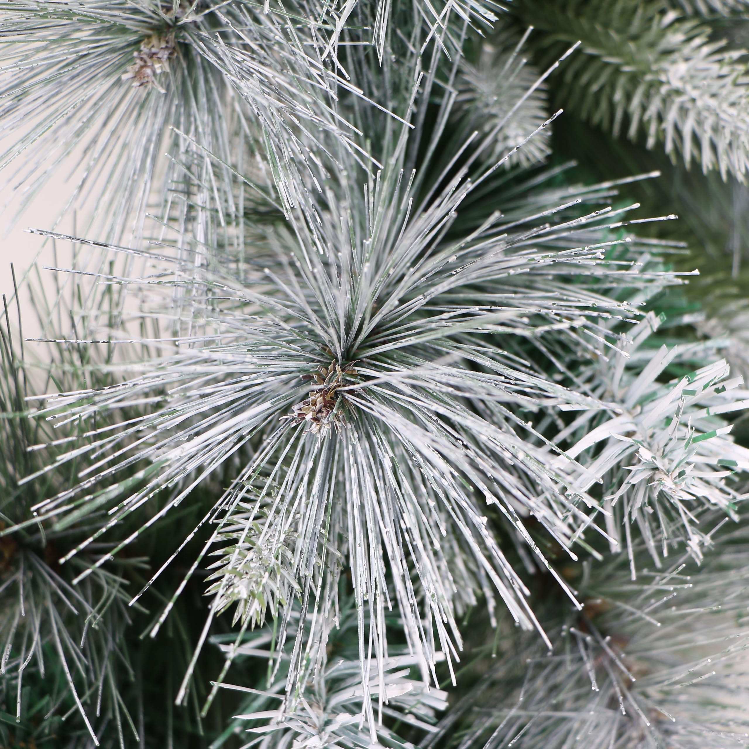 Forsted Blossom Pine Christmas Wreath Decorated with Pinecones & Red Berries Diameter