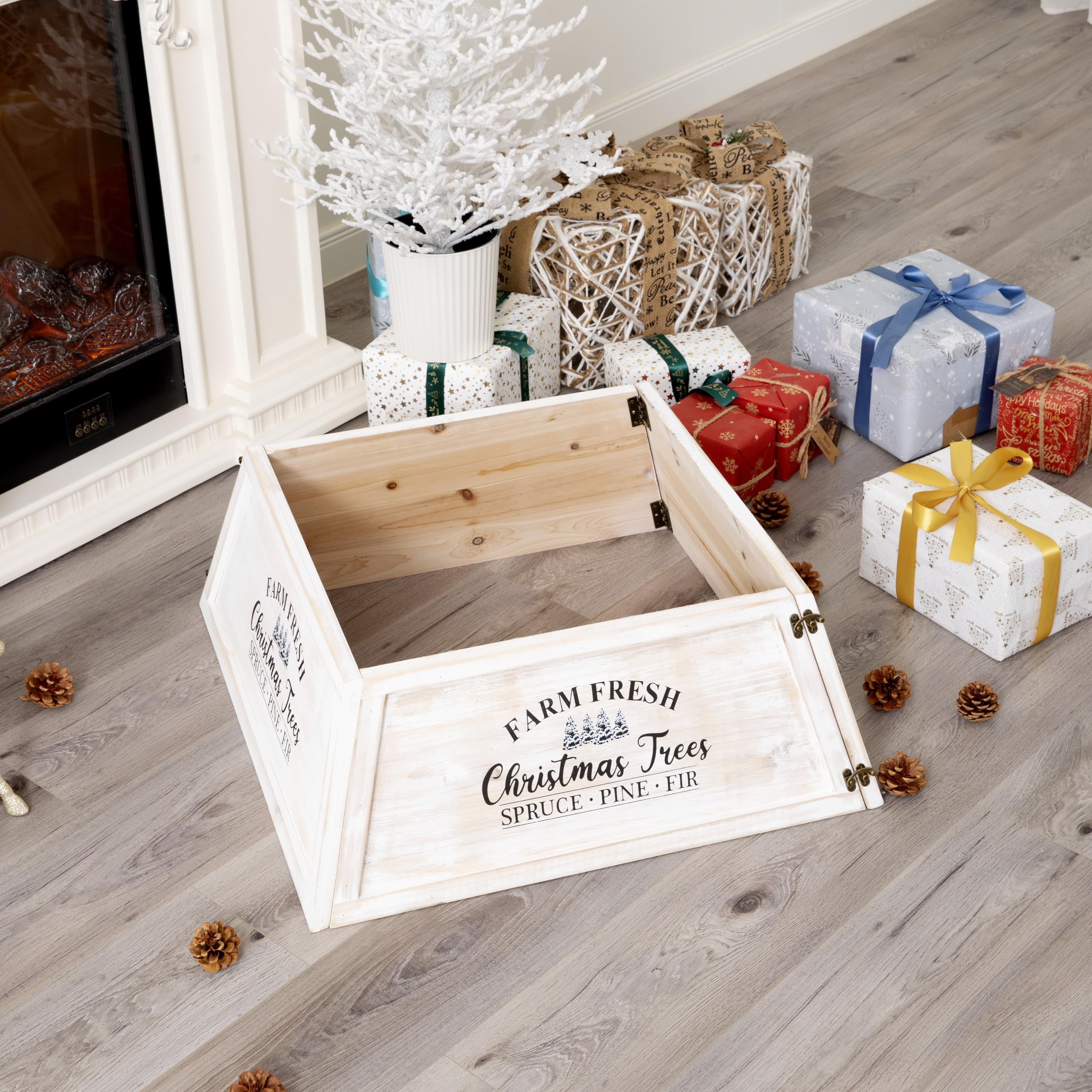 Farmhouse Wooden Christmas Tree Collar