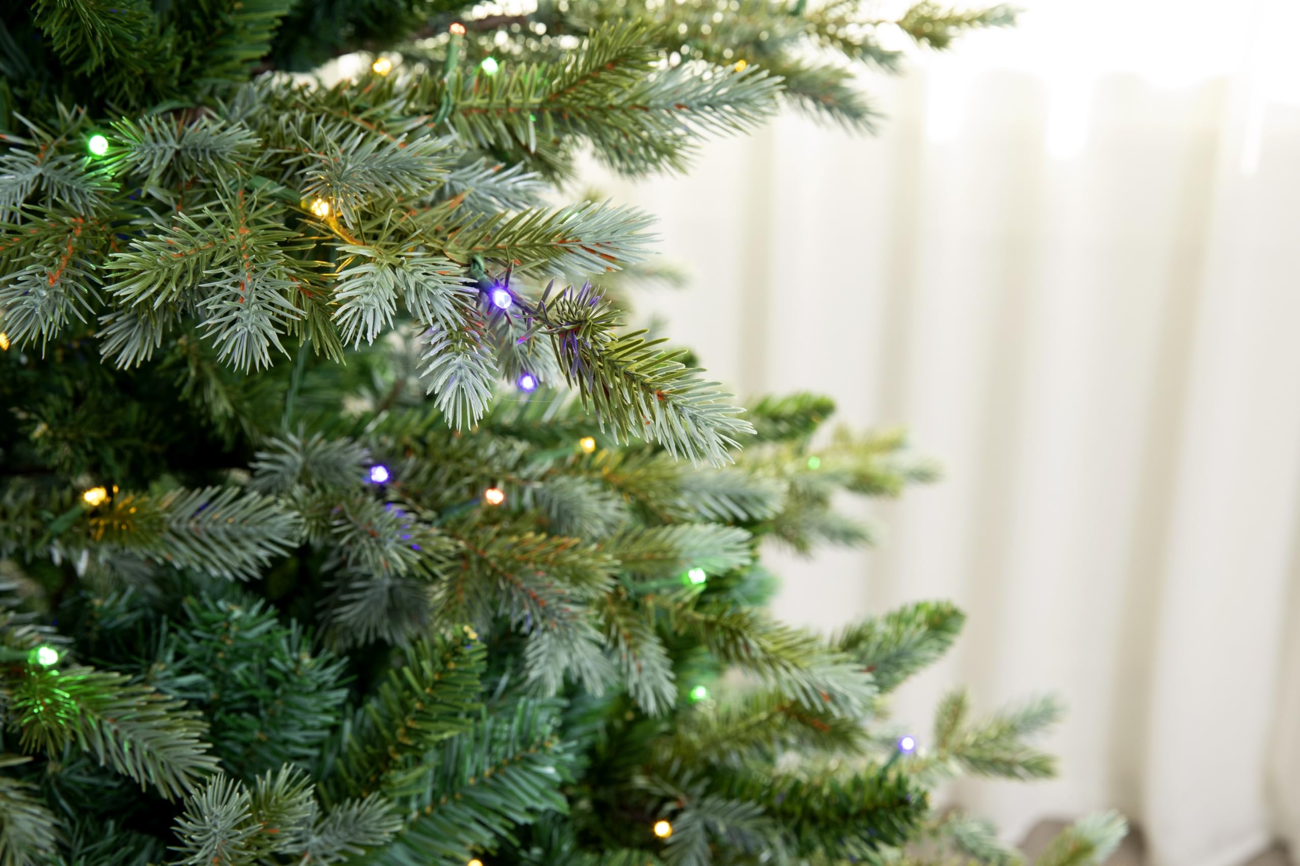 Western Mountains Blue Spruce Christmas Tree Pre-lit With Dual-color Lights