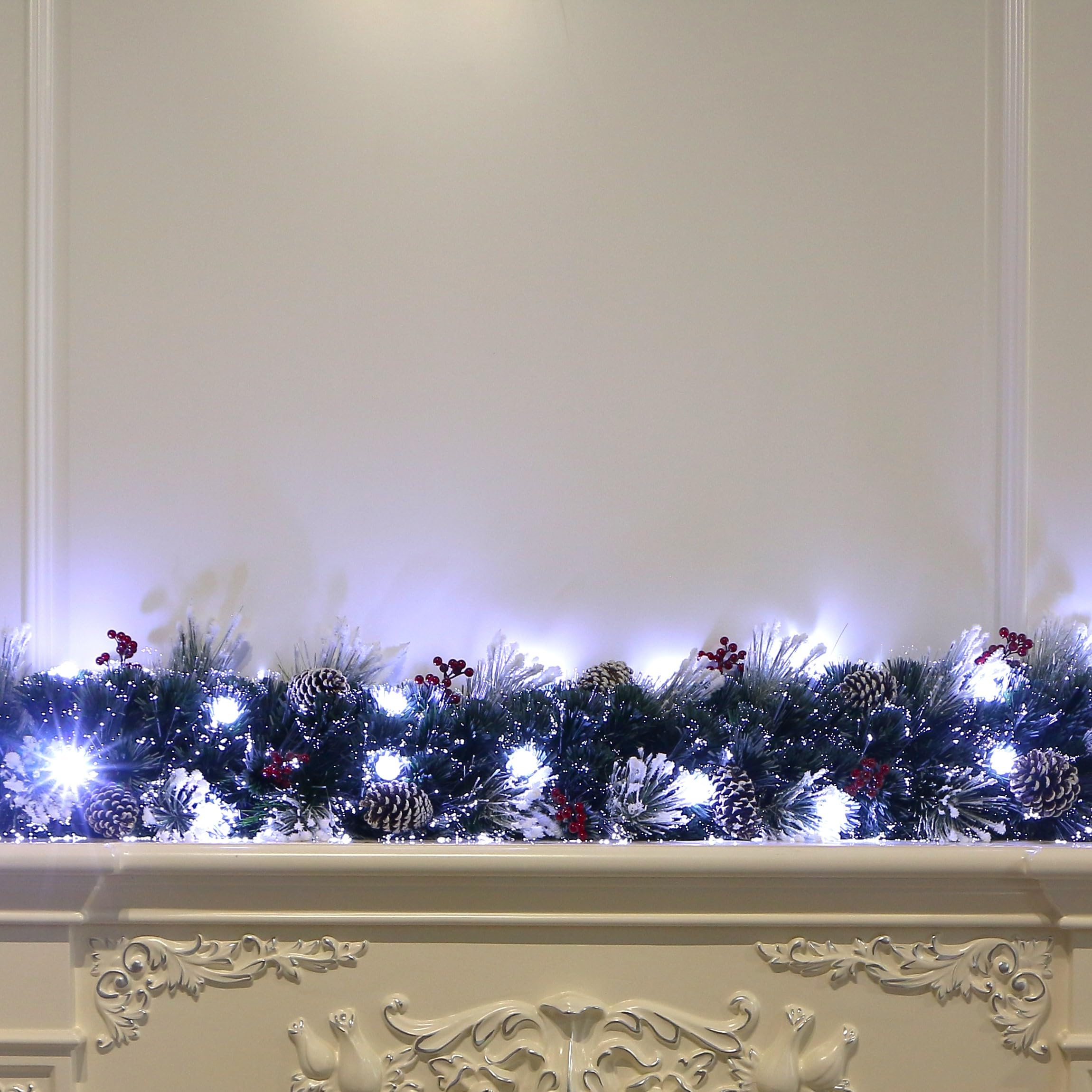 Frosted White Pine Fiber Optic Christmas Wreath