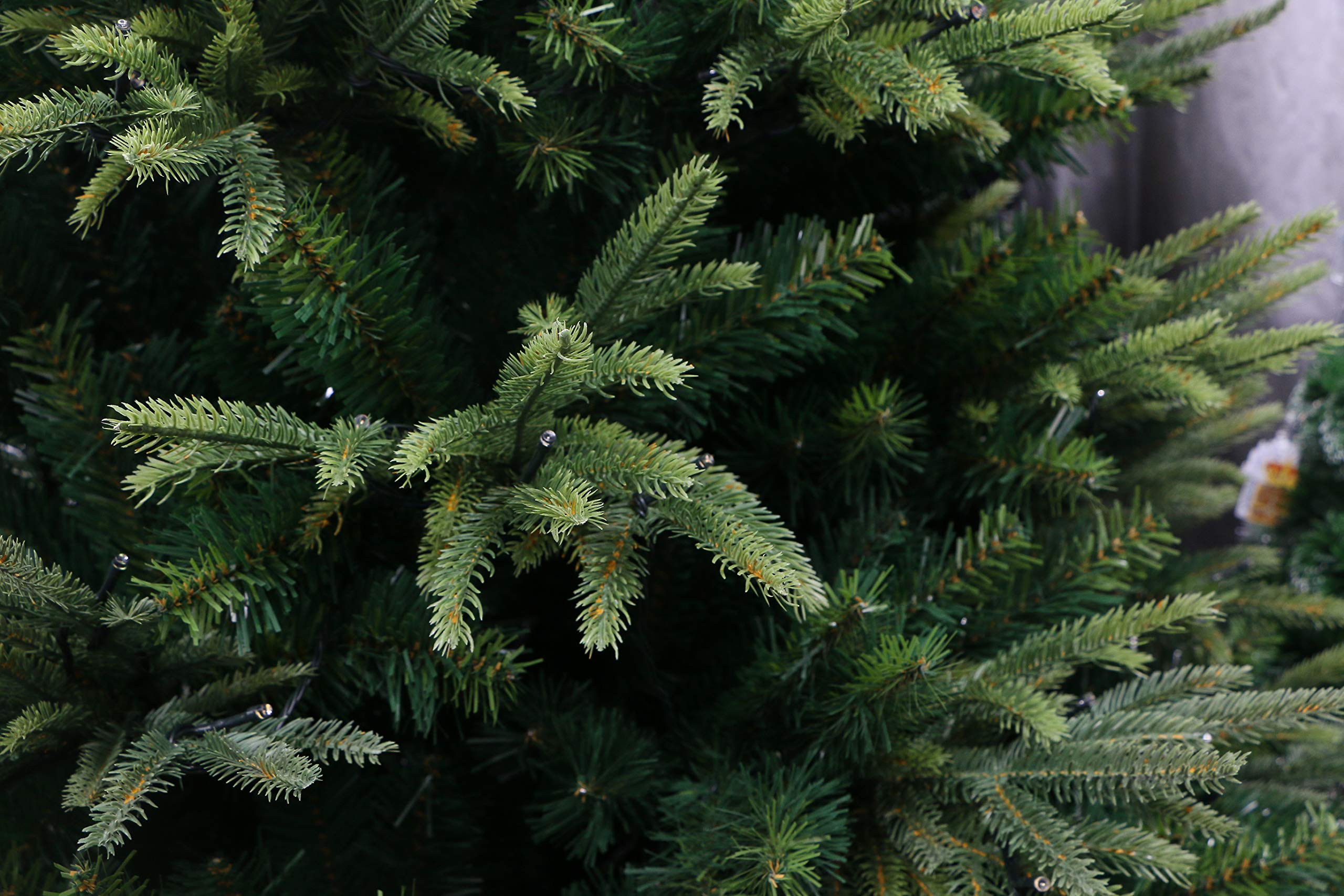 Spring Spirits Fir Christmas Tree with Real-Feel PE Tips and Metal Stand