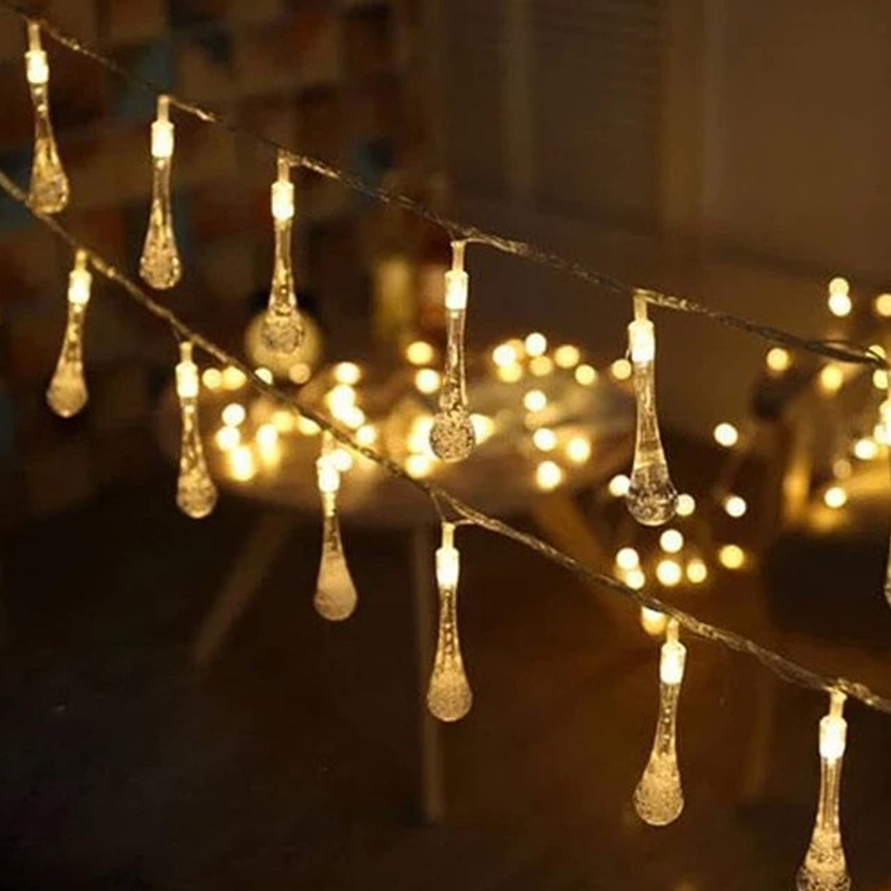 Teardrop Warm White LED String Light for Indoor and Outdoor Home Decoration