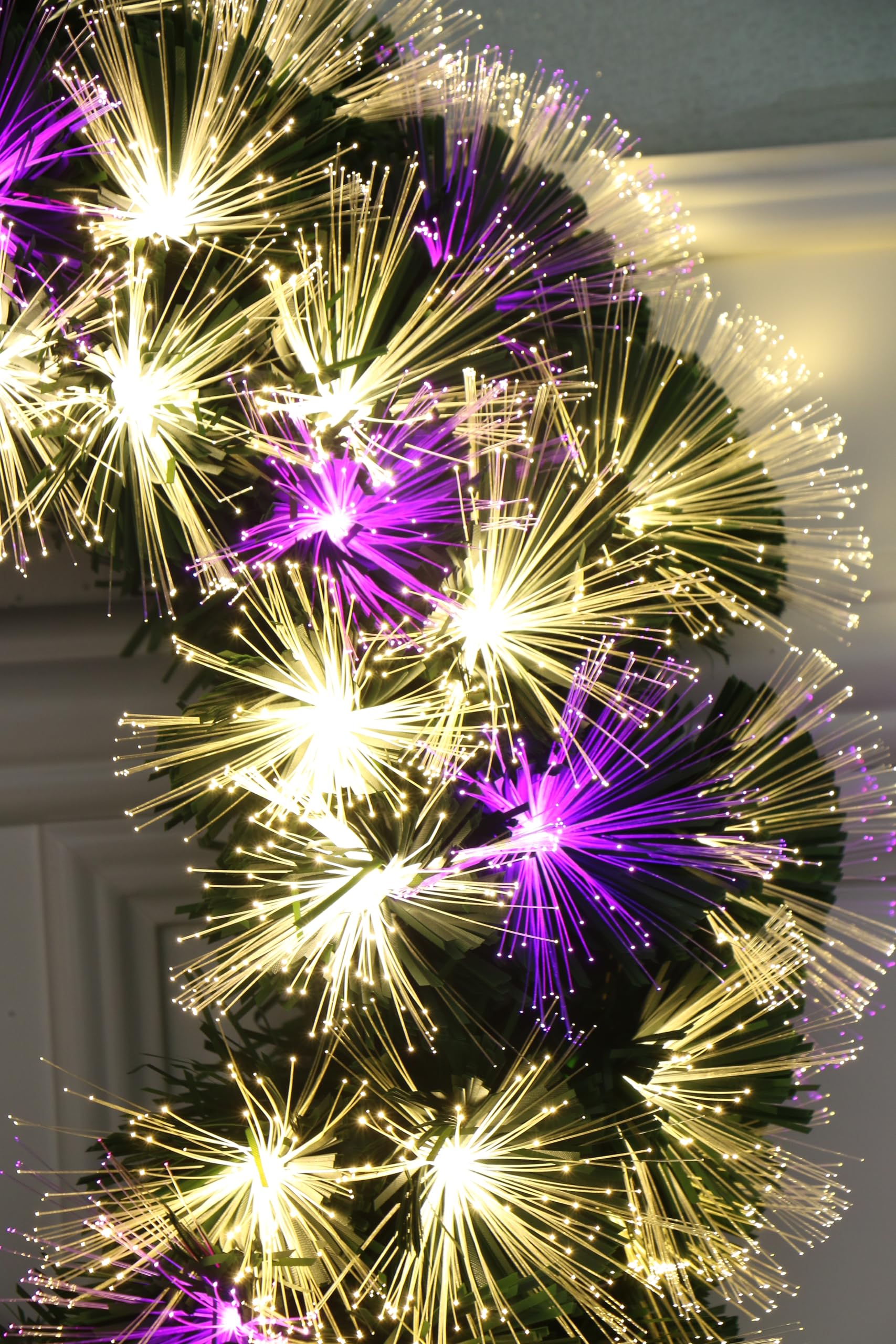 Firework Automatic Color Changing LED Fiber Optic Christmas Wreath
