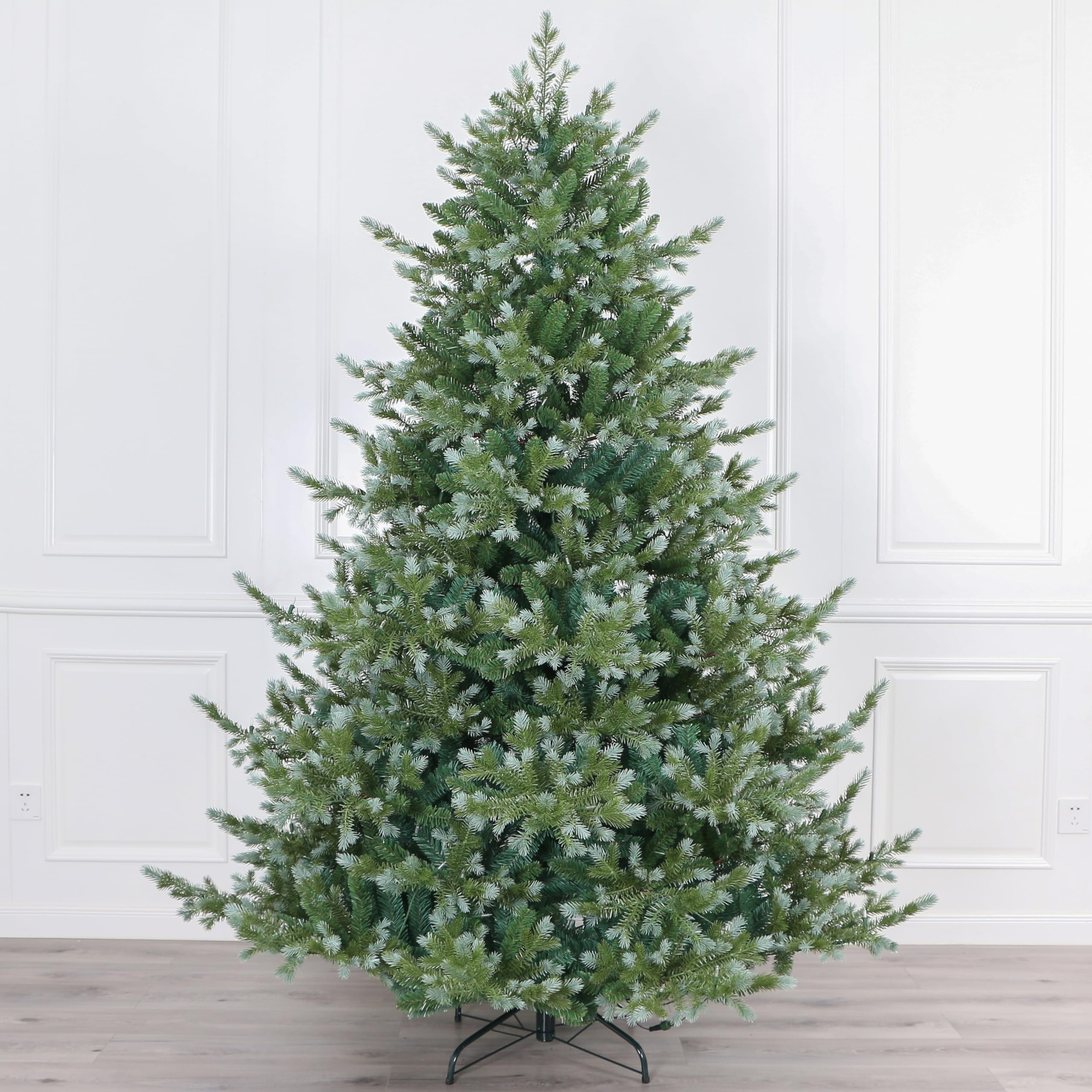 Western Mountains Blue Spruce Christmas Tree Pre-lit With Dual-color Lights