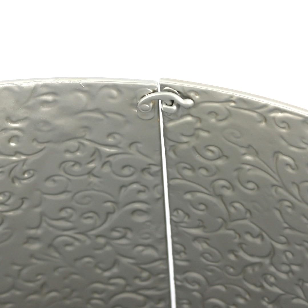 Embossed Round Metal Christmas Tree Collar