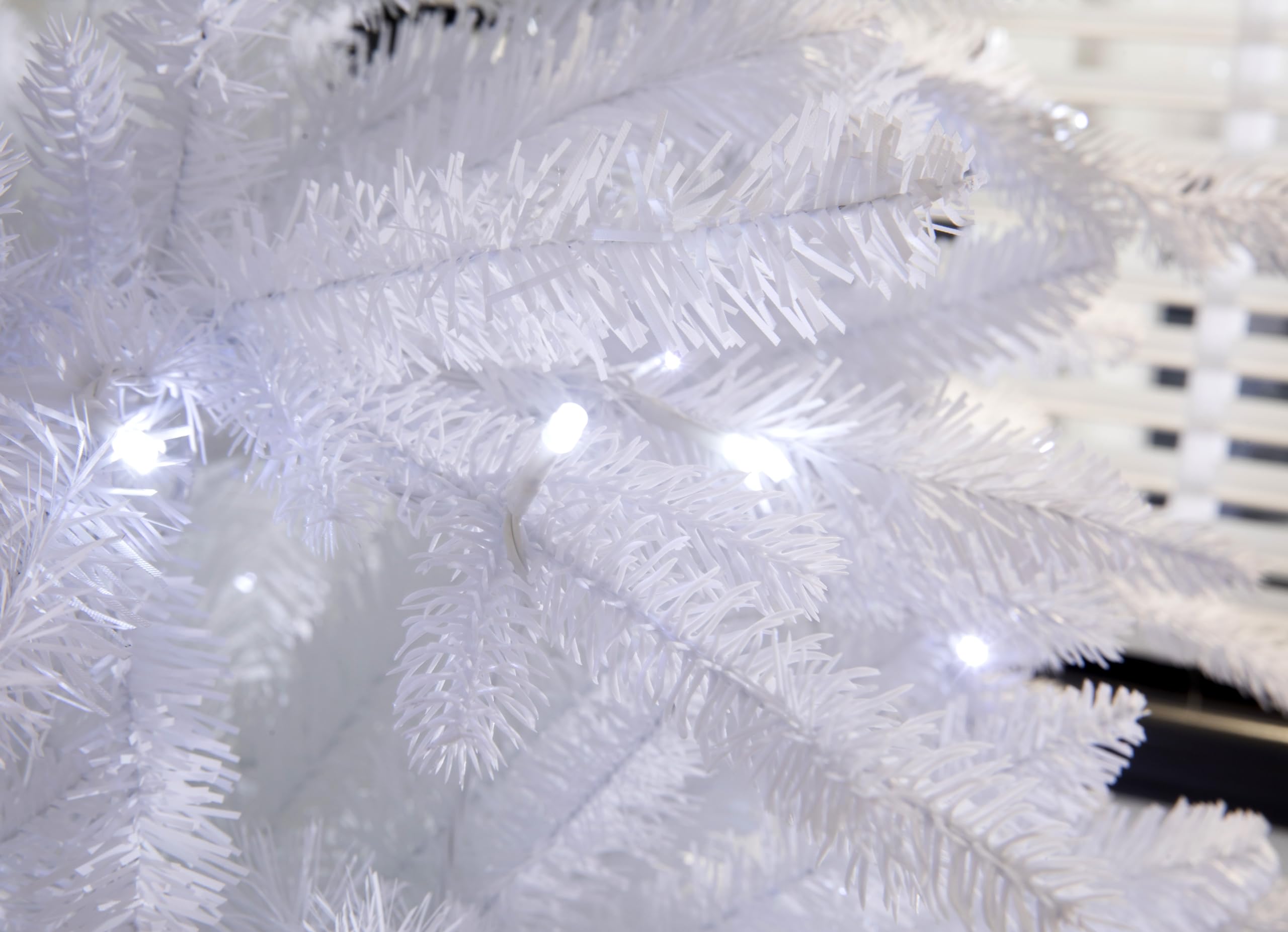 Realistic White Christmas Tree Pre-lit With Color-changing LED lights