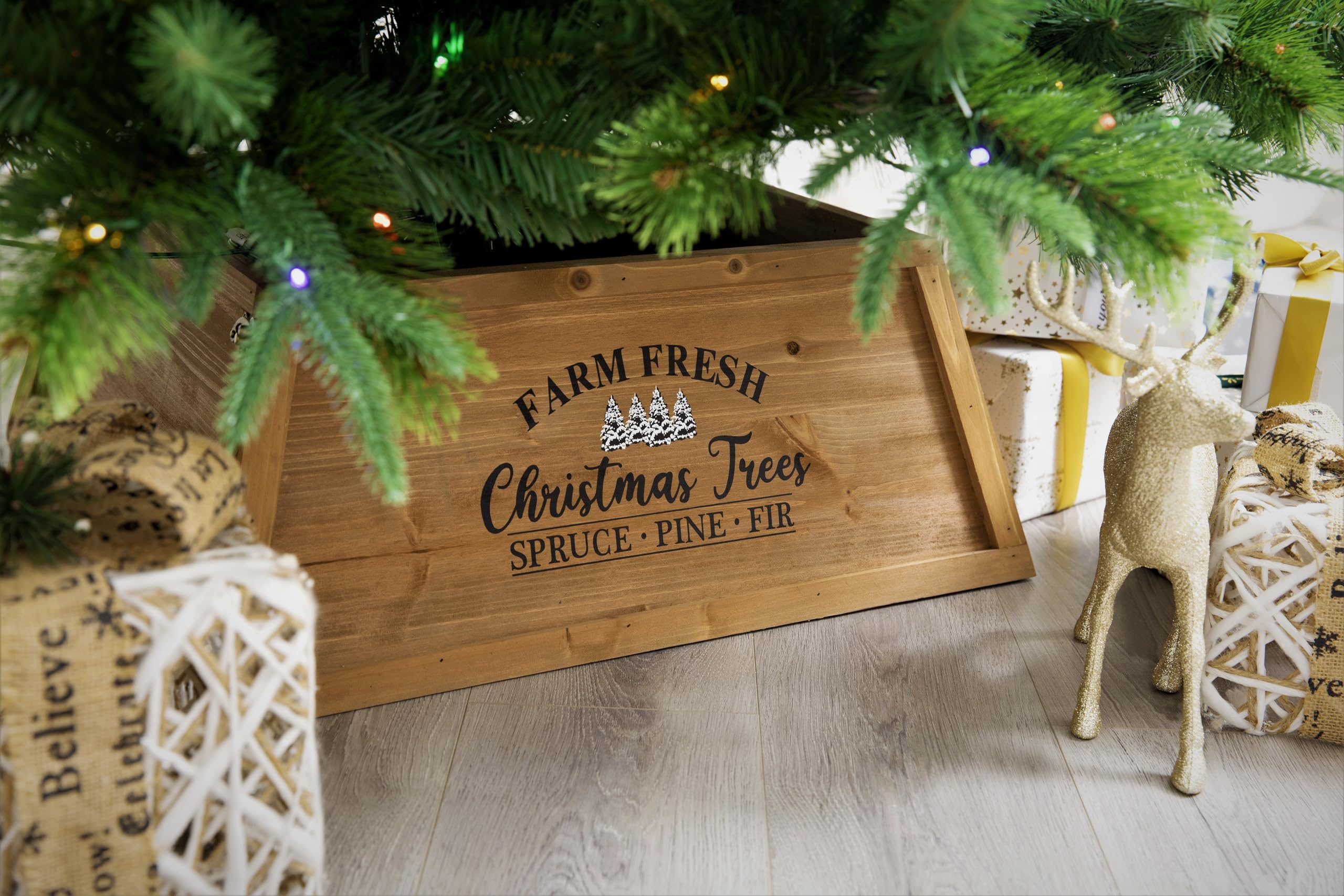 Farmhouse Wooden Christmas Tree Collar